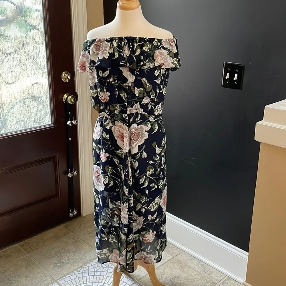 Betsey Johnson Floral Off Shoulder Dress Size 6